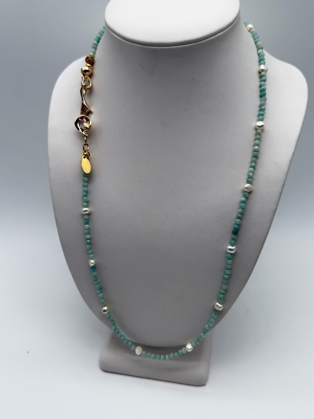 Artisan Delicate Amazonite and Freshwater Pearl Nacklace Calla Lily Clasp